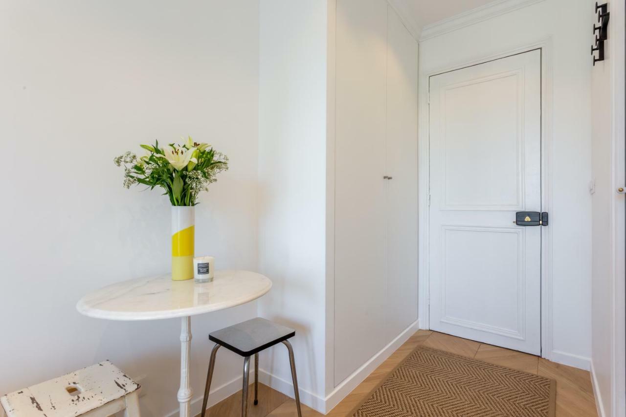 Cozy Studio With Amazing View Paris Exterior photo